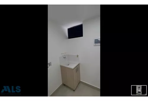 Tu Nuevo Hogar Te Espera: Moderno Y Listo Para Ti.(mls#249608)