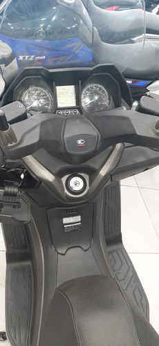 Scooter Kymko Xtown 250 2019 0km Performance Bikes