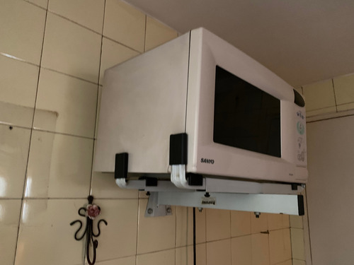 Horno Microondas Sanyo Con Soporte De Regalo (no Hago Envíos (Usado)