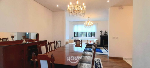 Casa En Palermo. 2 Habitaciones, 240 M², Id: 155093