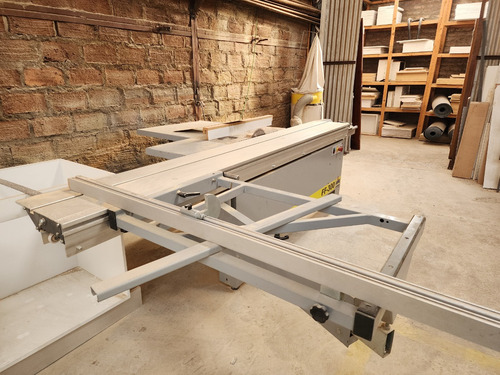 Fabrica De Muebles O Uso De Galpón Comercial
