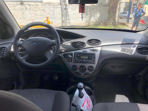 Ford Focus 2.0 Edge Mp3 2008