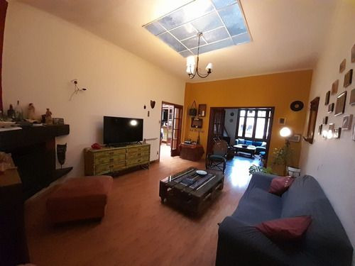 Venta Casa En Palermo 4 Dormitorios (ref: Ksk-257)