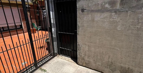 Ph En Venta - 2 Dormitorios 1 Baño - Ramos Mejía