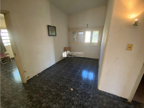 Al1961/p/1 Venta Casa 3 Dorm, Flor De Maroñas Garaje, Patio Fondo