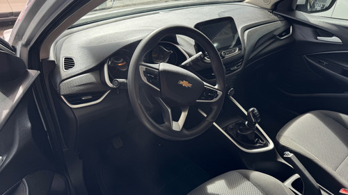 Chevrolet Onix plus 1.0 Lt 4p