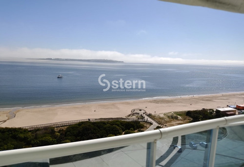 Imagen 3 de 30 de Venta Apartamento 3 Dormitorio Y Dependencia, Playa Mansa, Punta Del Este
