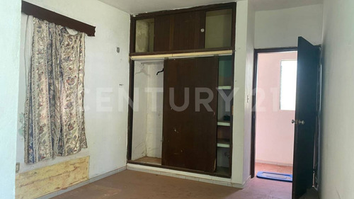 Casa En Venta, Petrolera, Coatzacoalcos, Veracruz.