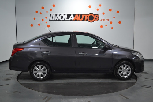 Nissan Versa 1.6 Sense M/t 2019- Imolaaautos