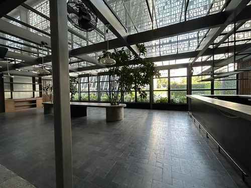 Local Comercial En Renta, Américas, 281 M2