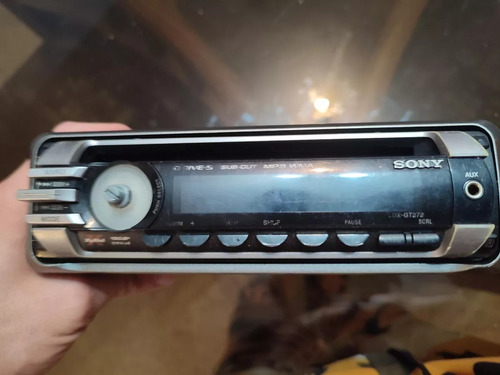 Radio Reproductor De Carro Sony Original Xplod Cdx Gt272