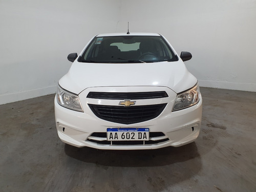 Imagen 2 de 25 de Chevrolet Onix Joy Ls 2016, Concesionario Oficial Lp