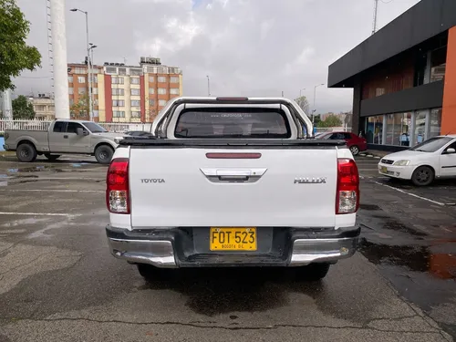 Toyota Hilux 2.4 4x4 Turbo
