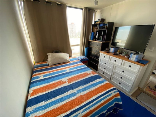 Departamento En Venta De 2 Dorm. En Santiago