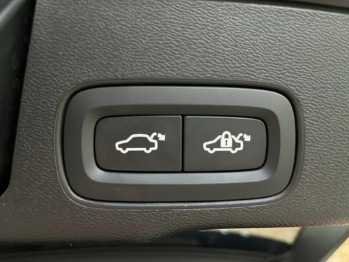Volvo XC60 2.0 T8 RECHARGE PLUS AWD GEARTRONIC