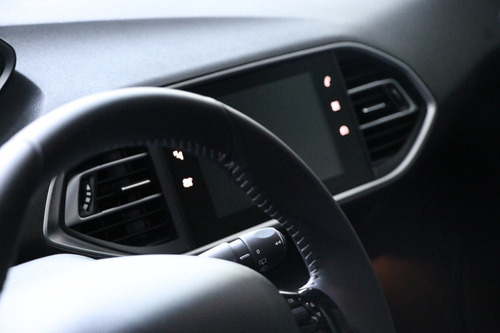 Imagen 7 de 12 de Peugeot 308 S Allure Plus Tiptronic