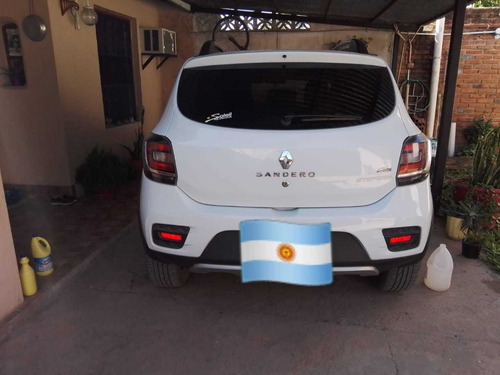 Imagen 2 de 4 de Renault Stepway Dinamique 1.6