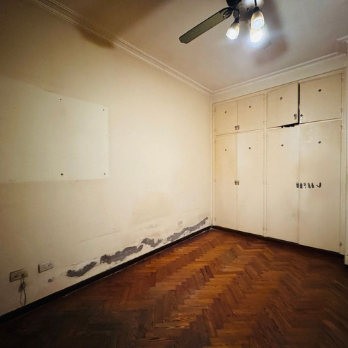 Venta Casa 6 Ambientes Villa Sarmiento Con Piscina