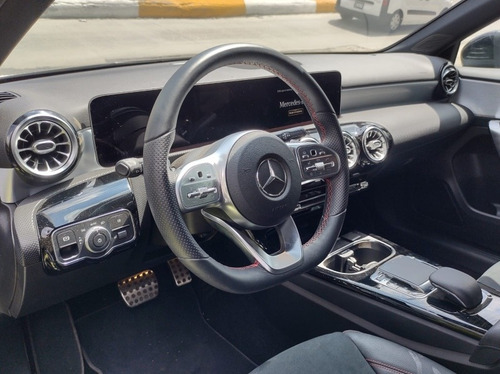 Imagen 15 de 15 de Mercedes-benz Clase A 2020 1.6 200 Cgi Sport At