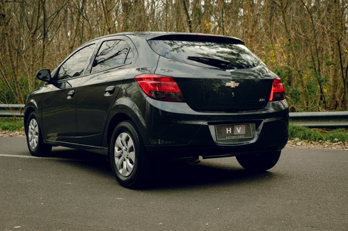 Imagen 2 de 5 de Chevrolet Onix 1.4 Joy+ 2019
