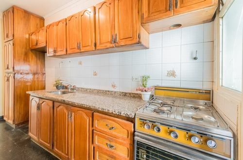Departamento De 4 Ambientes En Venta, Temperley