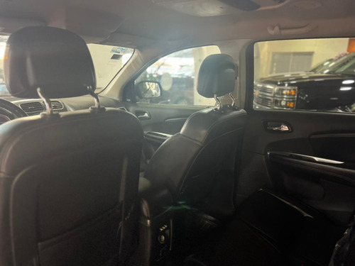 Dodge Journey 2.4 Sxt 7 Pasajeros Plus At