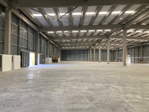 Arriendo Bodega Avda. Pdte. Jorge Alessandri Rodriguez