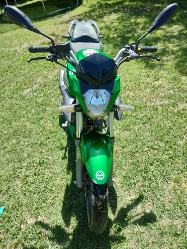 Imagen 9 de 15 de Benelli Tnt 15 150