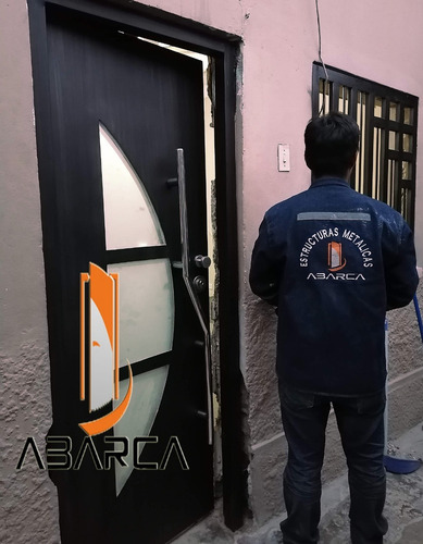 Puertas De Fierro Apariencia De Madera
