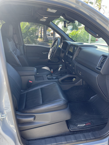 Nissan Frontier 4.0 Pro-4x V6 4x4 At