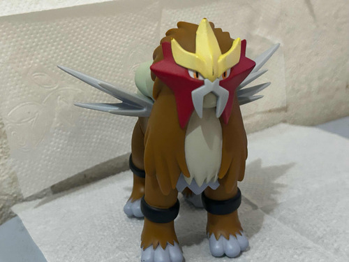 Pokemon Legendarios Sofubi Entei Suicune Raikou (Usado)