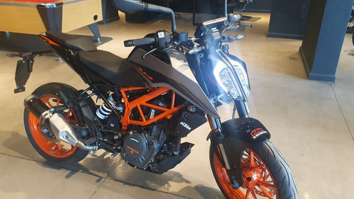 Imagen 13 de 22 de Duke 390 0km 2023 Stock Solo Dni Financia A Tna 0% Ktm