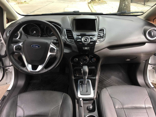 Imagen 6 de 11 de Ford Fiesta Kinetic