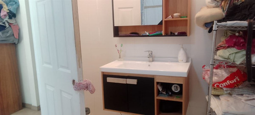 Casa En Venta De 3 Dorm. En Las Condes, Increíble Ubicación