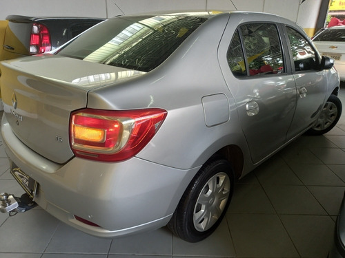 Imagem 4 de 10 de Renault Logan 2016 1.6 Expression Hi-power 4p