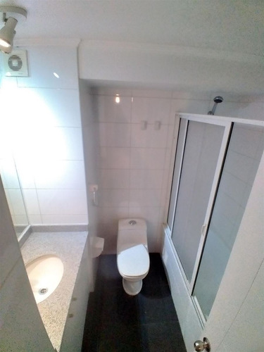 Departamento Venta 2dor 2baños-e-b Metro Bellas Artes Stgo