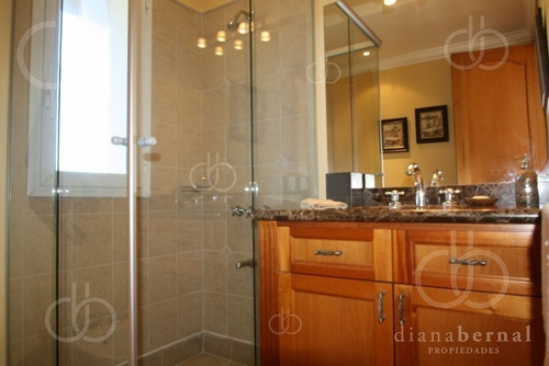 Imagen 21 de 29 de Punta Del Este, Beverly Hills , Residencia De 4 Dormitorios Y Piscina Climatizada.- Ref: 54207