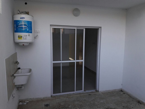 Imagen 8 de 10 de Departamento 2 1/2 Amb - Planta Baja Frente - Con Cochera Y Patio