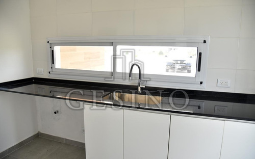 Imagen 2 de 20 de Casa - Hudson