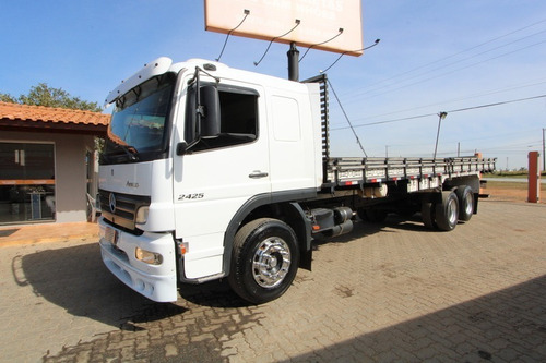 Imagem 4 de 19 de Mb Atego 2425 6x2 Leito