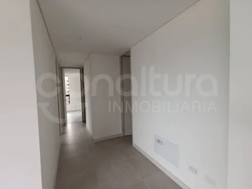 Apartamento En Arriendo Los Colores 472-7082