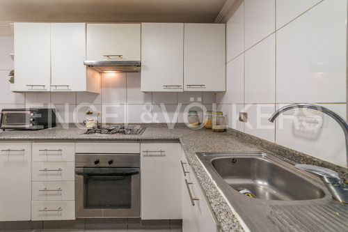 Vende 2d/2b. Excelente Ubicación.