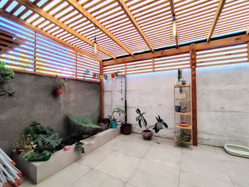 Linda Casa Los Suspiros, San Bernardo
