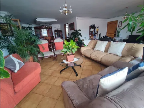 Apartamento En Venta En Laureles