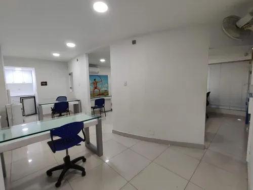 Local En Venta En Centro. Cod V28418