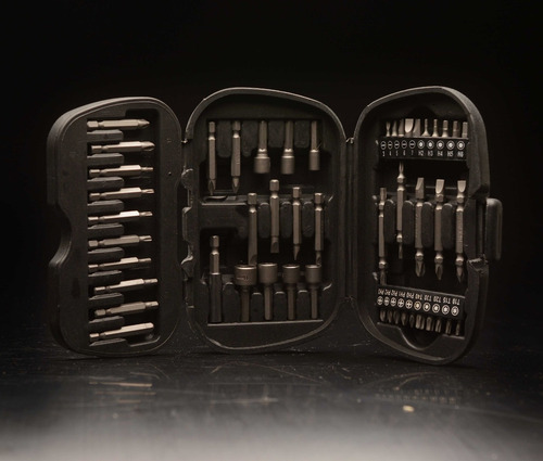 Imagen 2 de 3 de Set De 49 Puntas Para Atornillador - En Oferta