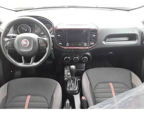 Imagem 3 de 9 de Fiat Toro 1.8 16v Evo Flex Freedom At6