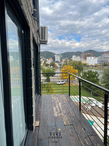 Vivisierras, Villa Carlos Paz, Centro, Frente Al Lago, Piso 3 De Categoría, 2 Dormitorios, 2 Baños.