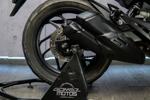 Bajaj Dominar 250 2023