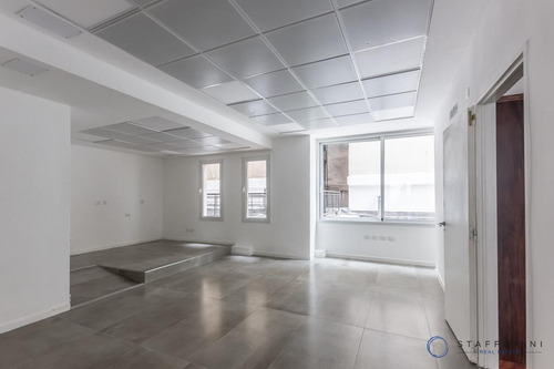 Imagen 8 de 30 de Oficina De 4 Ambientes A Estrenar En Recoleta - Balcón Y Terraza
